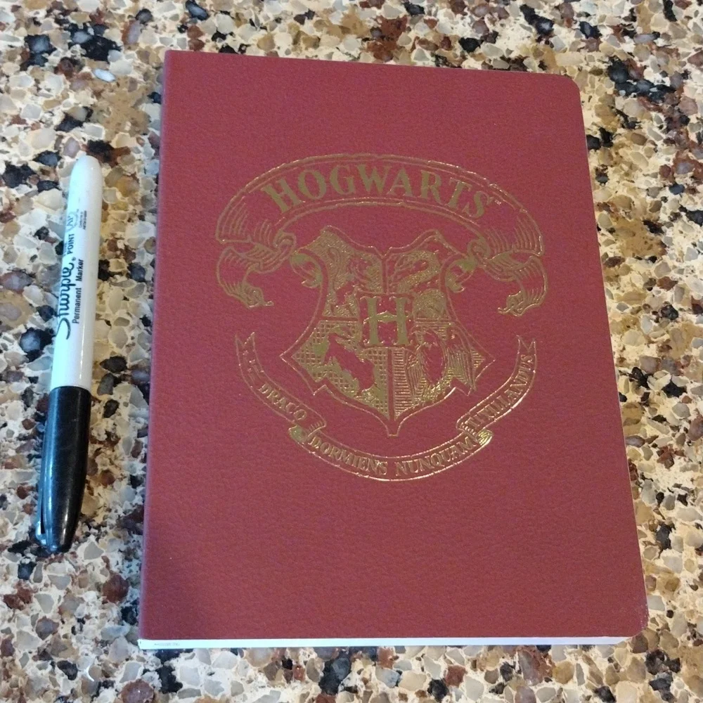 Harry Potter HOGWARTS lined journal - Picture 1 of 7